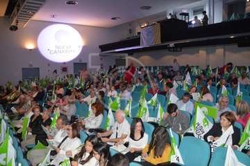 Nueva Canarias llena el aforo en la presentación de su candidatura al Ayuntamiento de Telde (Foto TA)